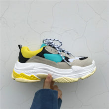 Load image into Gallery viewer, spring Harajuku Autumn vintage sneakers Men Breathable Mesh Casual Shoes men Cmfortable Fashion Tenis Masculino Adulto Sneakers
