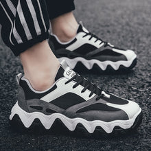 Load image into Gallery viewer, LASPERAL nuevos hombres zapatos casuales Lac-los zapatos de los hombres de la moda de invierno mujer zapatilla de deporte torpe casuales de plataforma de zapatos de tacón alto papá 39-44
